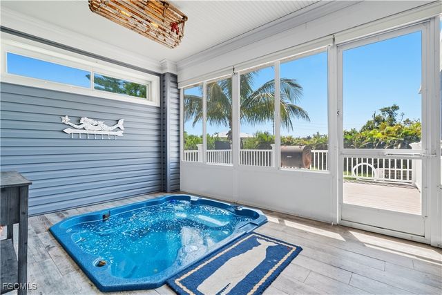 24572 Rio Villa Lakes CIR, Punta Gorda, FL 33950