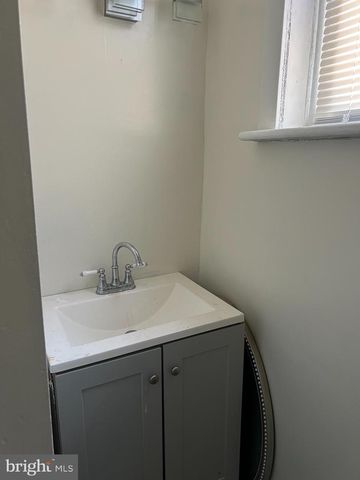 211 E ONTARIO ST, Philadelphia, PA 19134