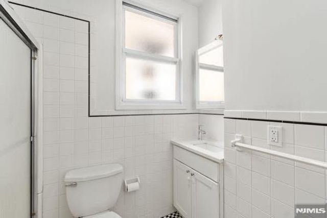 114 Shippen Street 2, Weehawken, NJ 07086