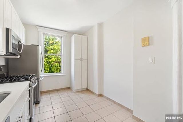 114 Shippen Street 2, Weehawken, NJ 07086