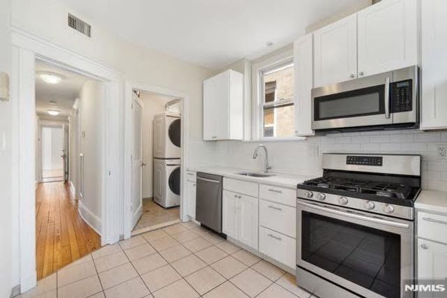 114 Shippen Street 2, Weehawken, NJ 07086