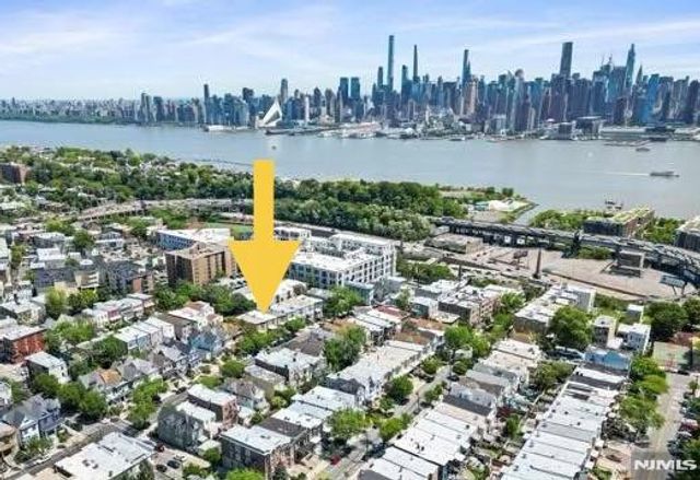 114 Shippen Street 2, Weehawken, NJ 07086