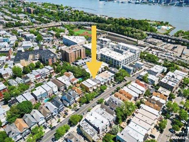 114 Shippen Street 2, Weehawken, NJ 07086