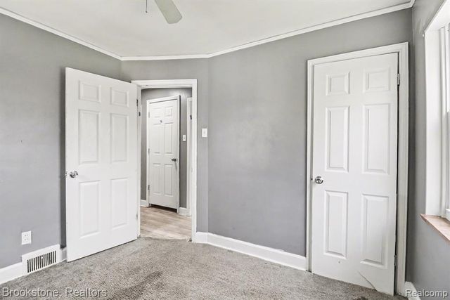 16605 Freeland Street, Detroit, MI 48235