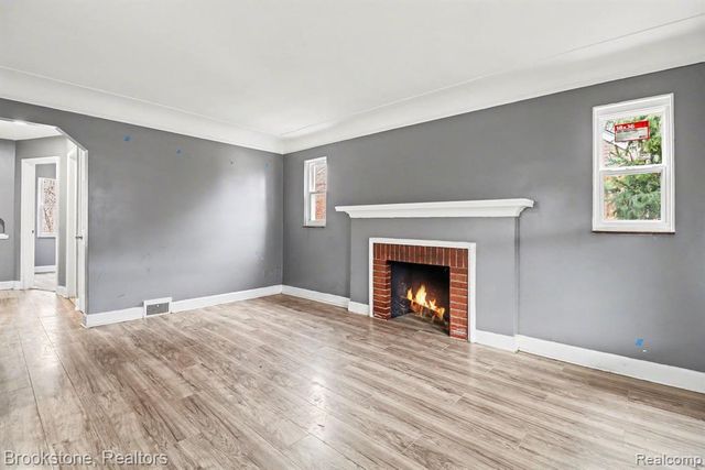 16605 Freeland Street, Detroit, MI 48235