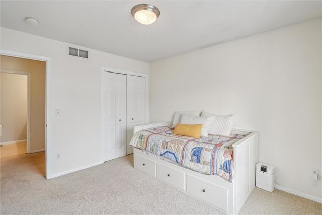 30 Florence Way, North Liberty, IA 52317