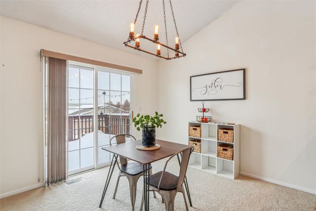 30 Florence Way, North Liberty, IA 52317