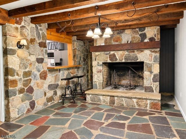 22 Mohican Rd, Blairstown Twp., NJ 07825