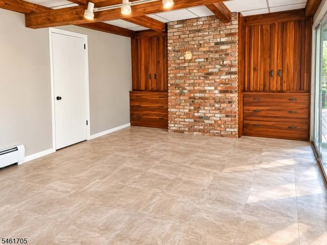 22 Mohican Rd, Blairstown Twp., NJ 07825