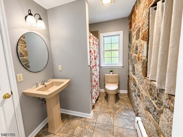 22 Mohican Rd, Blairstown Twp., NJ 07825