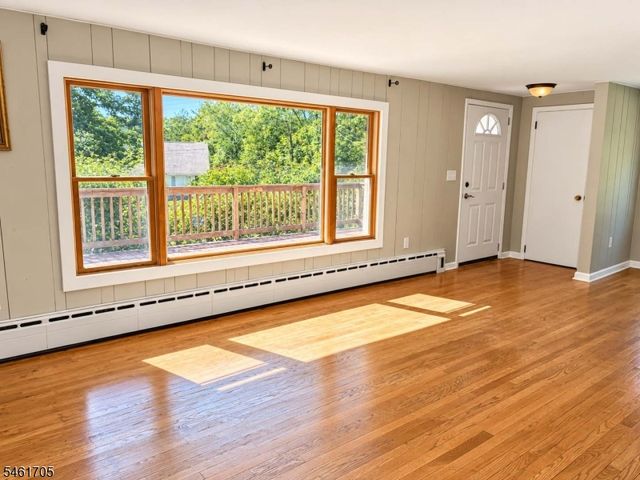 22 Mohican Rd, Blairstown Twp., NJ 07825