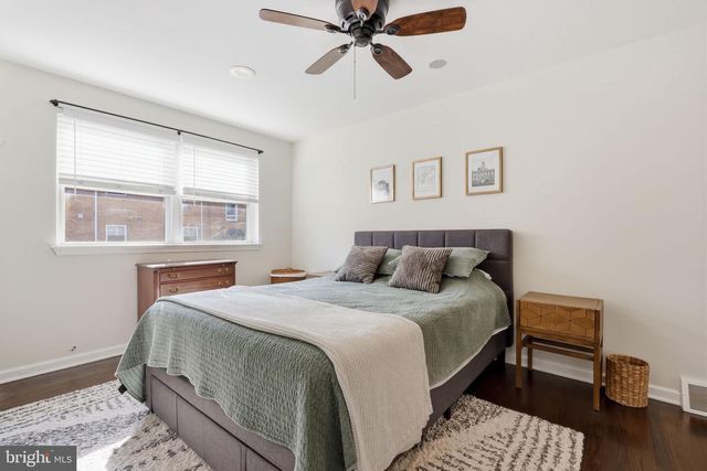 5430 VICARIS ST, Philadelphia, PA 19128