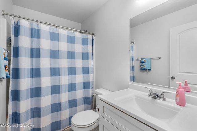 106 Distillery Ct, Bardstown, KY 40004