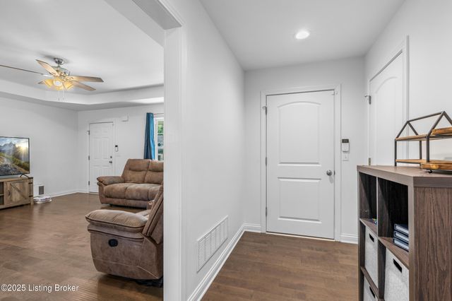 106 Distillery Ct, Bardstown, KY 40004