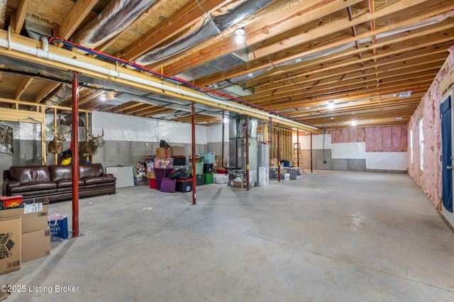 106 Distillery Ct, Bardstown, KY 40004