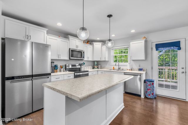 106 Distillery Ct, Bardstown, KY 40004