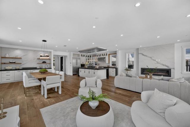969 Franquette Avenue, San Jose, CA 95125