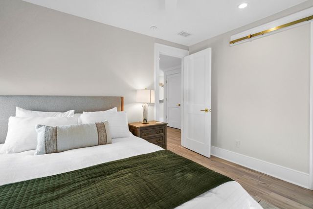 42 Battery Park Road, Edisto Island, SC 29438