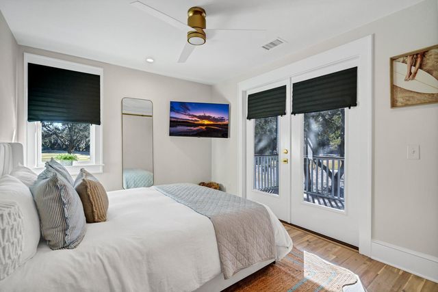 42 Battery Park Road, Edisto Island, SC 29438