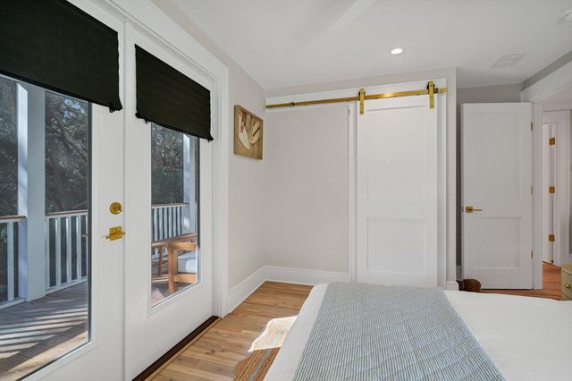 42 Battery Park Road, Edisto Island, SC 29438