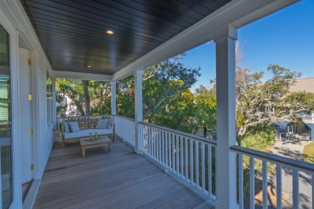 42 Battery Park Road, Edisto Island, SC 29438