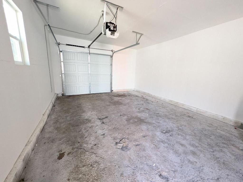 Image 28 of property listing at 194 S 24th Street, San Jose, CA 95116