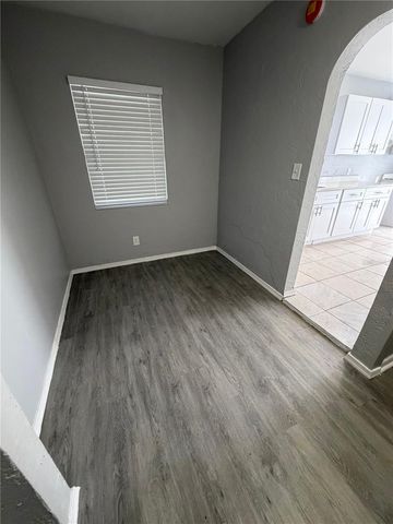 962 19TH AVENUE S B, St Petersburg, FL 33705