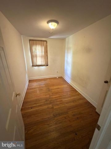103 GARRISON RD, Brookhaven, PA 19015