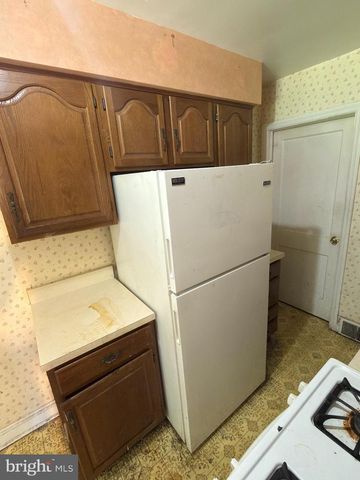 103 GARRISON RD, Brookhaven, PA 19015