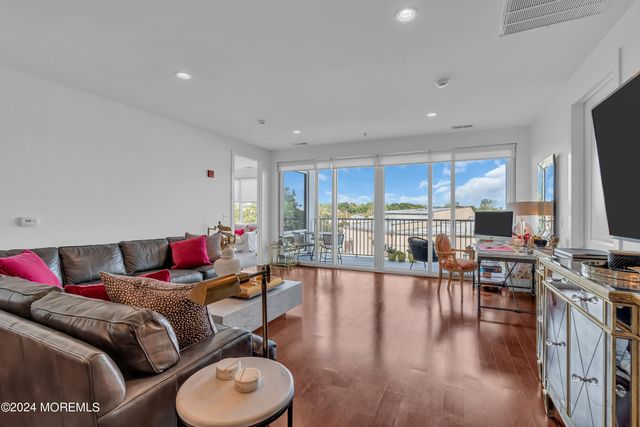 432 Ocean Boulevard N 118, Long Branch, NJ 07740