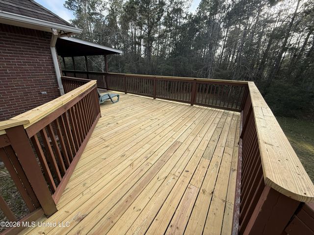 9213 Selena Drive, Biloxi, MS 39532