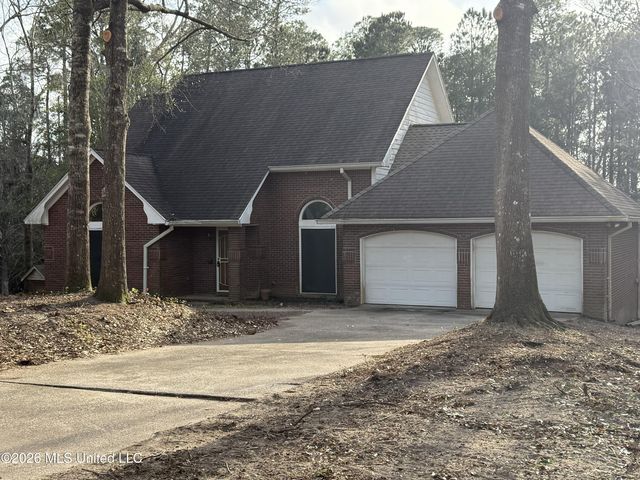 9213 Selena Drive, Biloxi, MS 39532