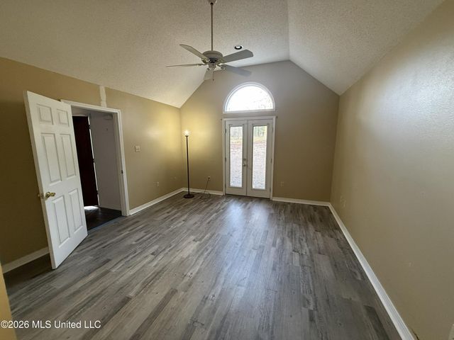 9213 Selena Drive, Biloxi, MS 39532