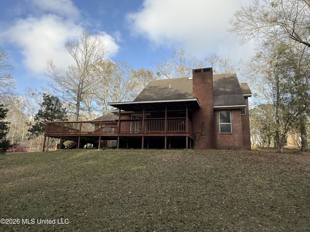 9213 Selena Drive, Biloxi, MS 39532