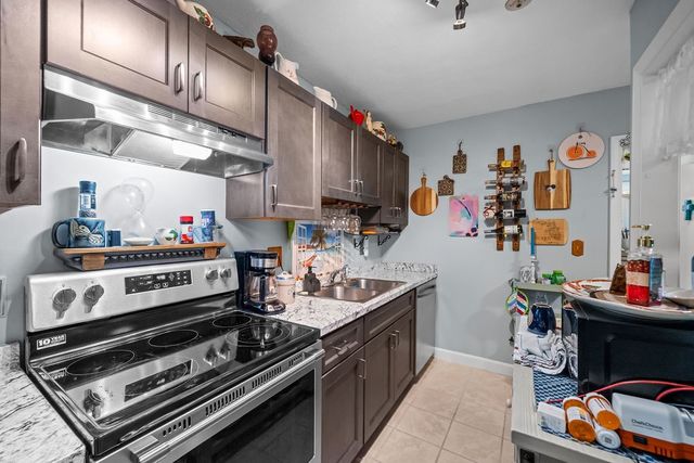 200 Manville Hill Road B30, Cumberland, RI 02864