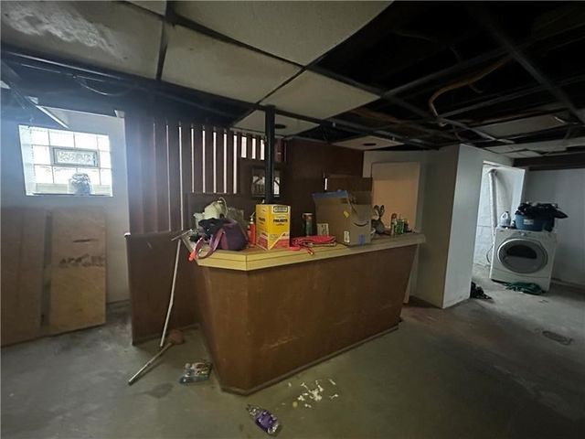 12 Elizabeth Street, Mt Oliver, PA 15210