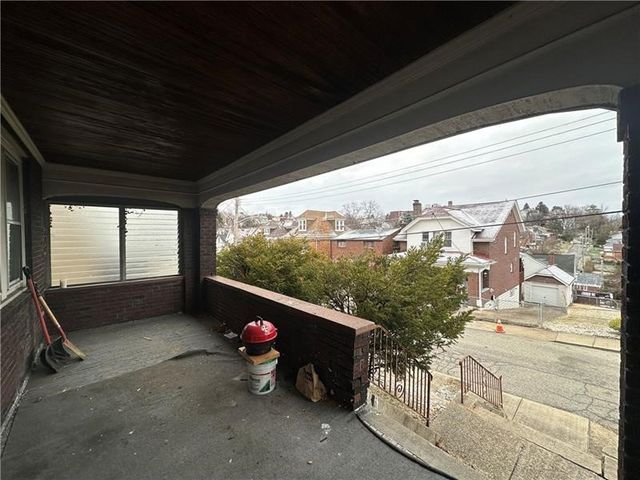 12 Elizabeth Street, Mt Oliver, PA 15210