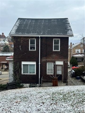 12 Elizabeth Street, Mt Oliver, PA 15210