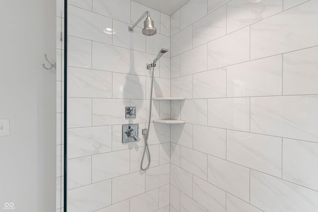 13777 Hazel Dell Parkway, Carmel, IN 46033