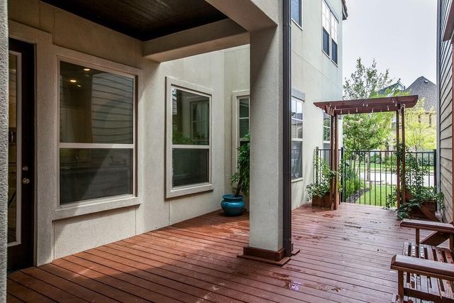 653 Surrey Lane, Flower Mound, TX 75022