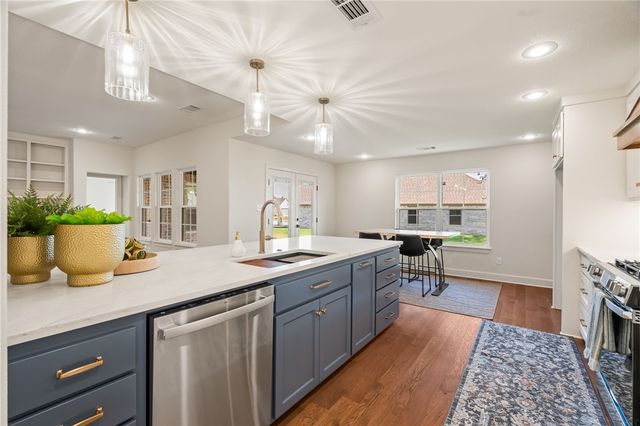 8301 McLaren Drive, Fort Smith, AR 72916