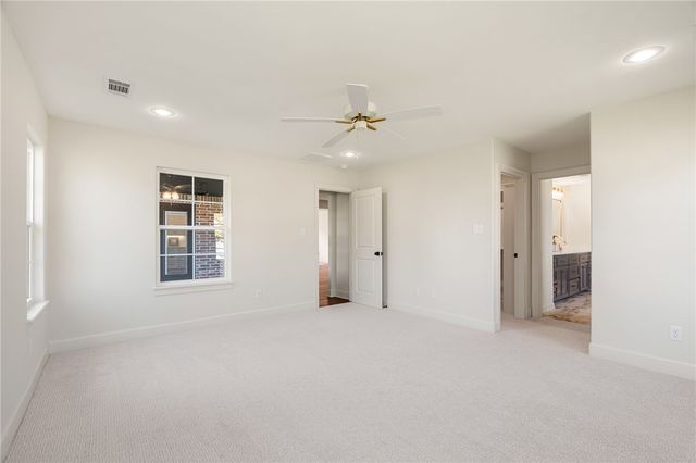 8301 McLaren Drive, Fort Smith, AR 72916