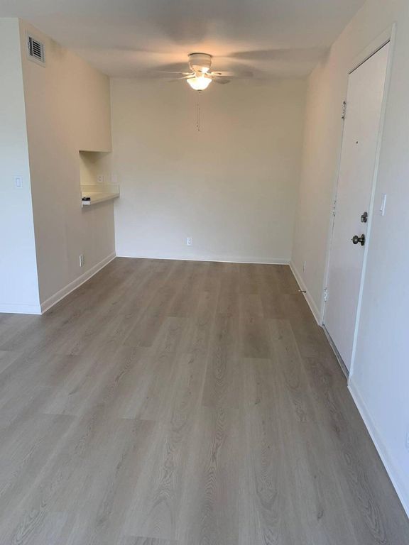 1790 Abbey Road 203, West Palm Beach, FL 33415