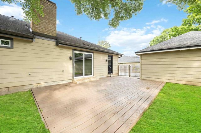 27314 Farmcreek Drive, Huffman, TX 77336