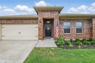 8557 Big Apple Drive, Fort Worth, TX 76179