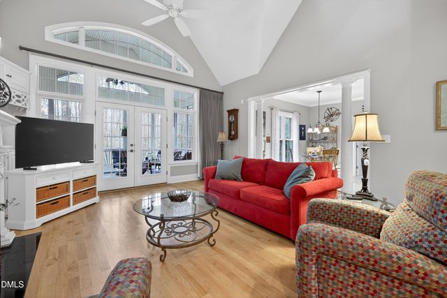 4613 Cross Brook Lane, Raleigh, NC 27610