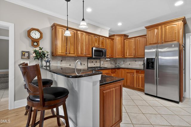 4613 Cross Brook Lane, Raleigh, NC 27610