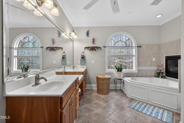 4613 Cross Brook Lane, Raleigh, NC 27610