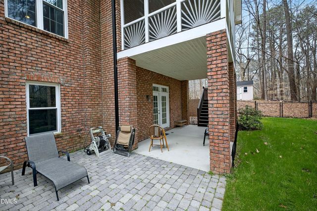 4613 Cross Brook Lane, Raleigh, NC 27610