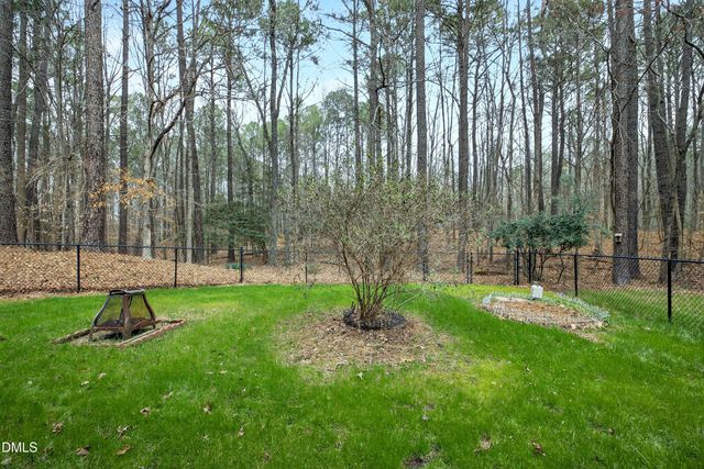 4613 Cross Brook Lane, Raleigh, NC 27610